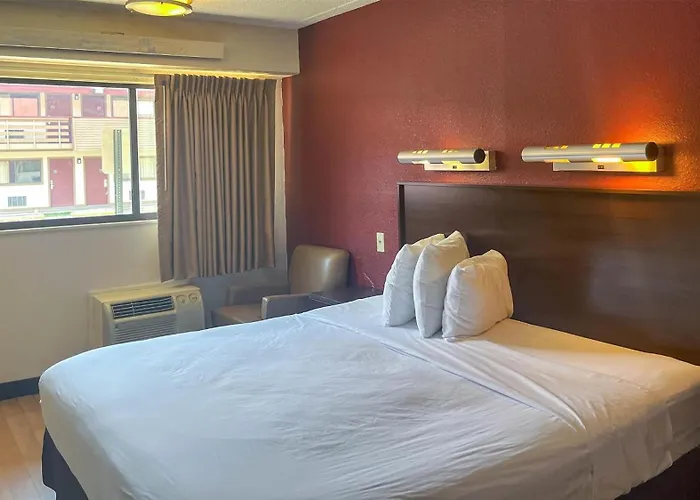 Motel 6 Atlanta Smyrna Ballpark