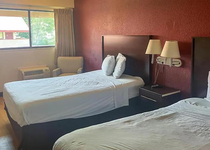 Motel 6 Atlanta Smyrna Ballpark