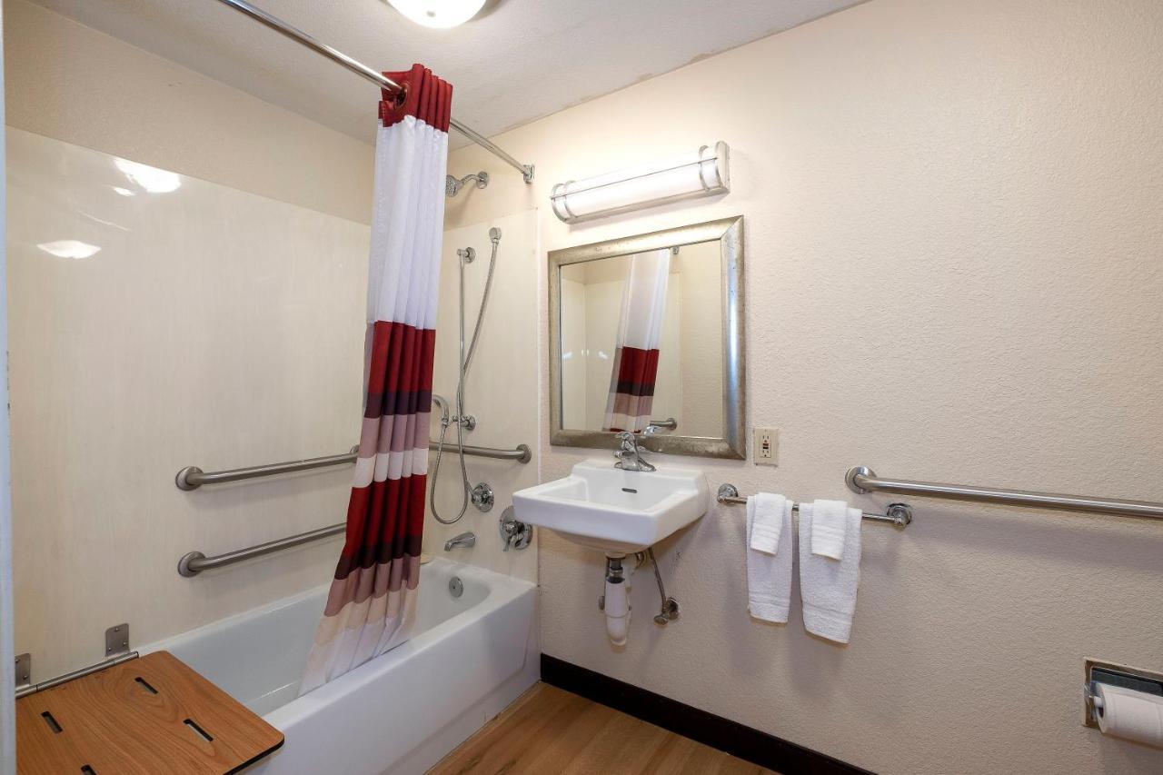 Motel 6 Atlanta Smyrna Ballpark 2*